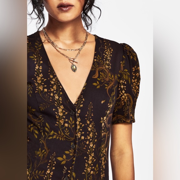 Disturbia Dresses & Skirts - NWT Disturbia Azazel Snake Dress 🐍